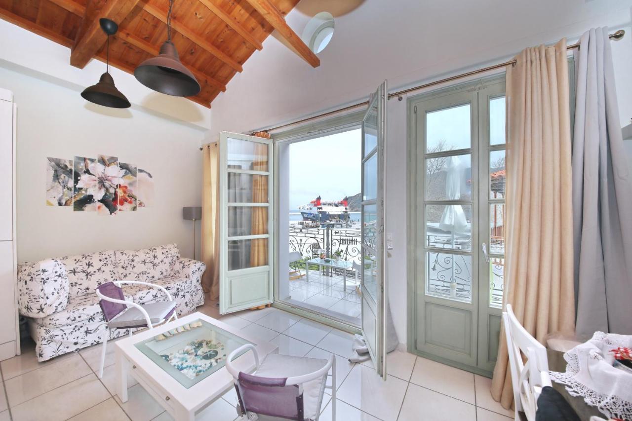 Port View Apartment