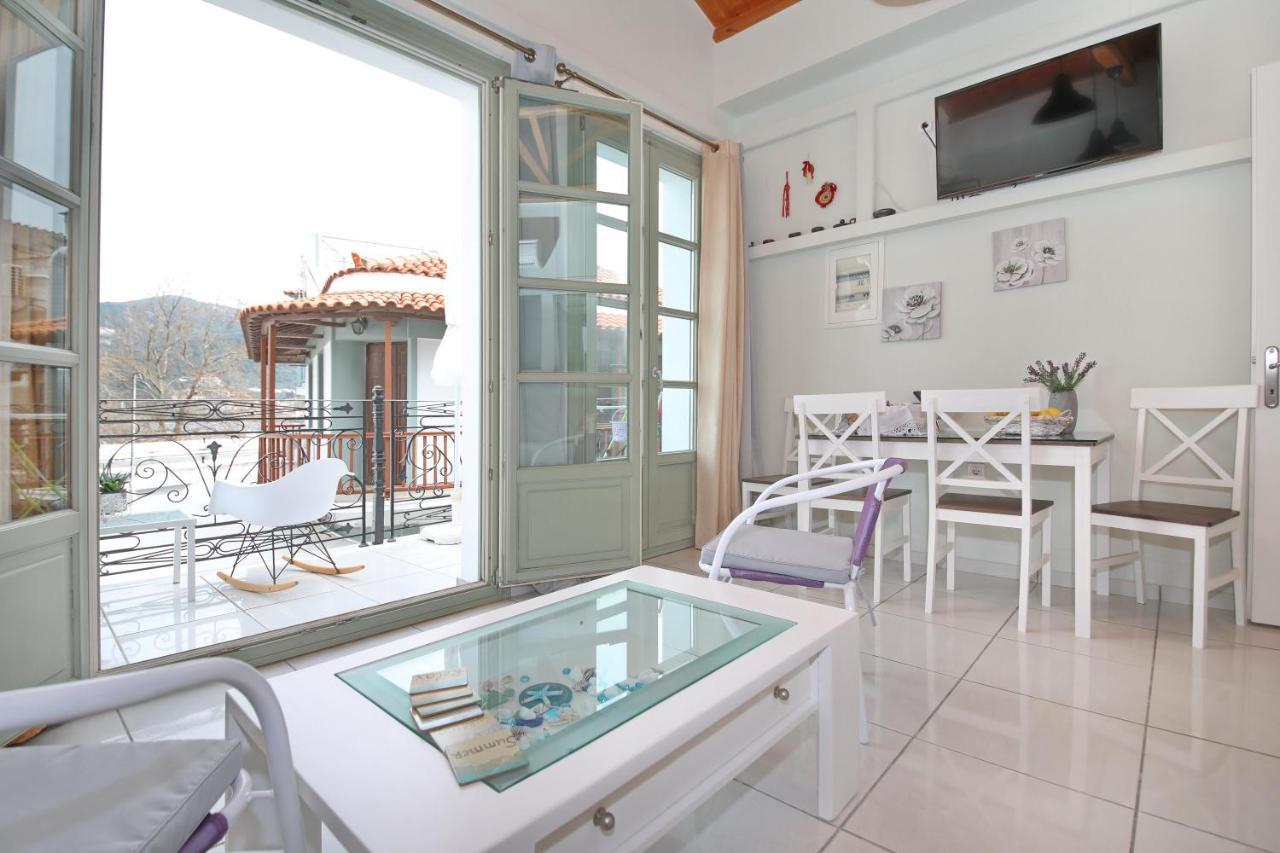 Port View Apartment