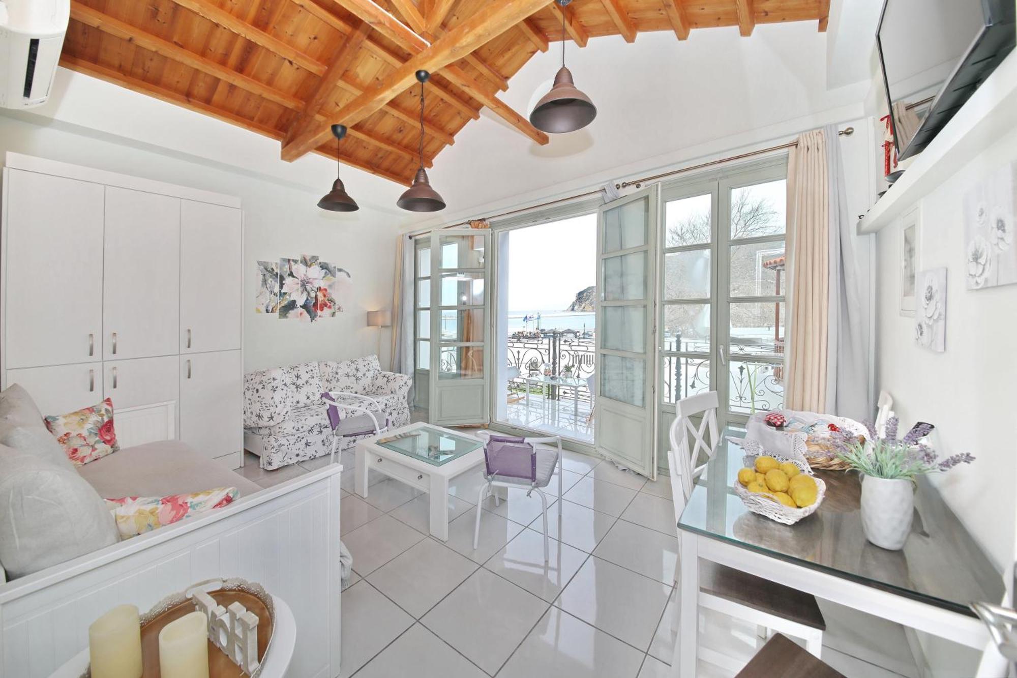 Port View Apartment