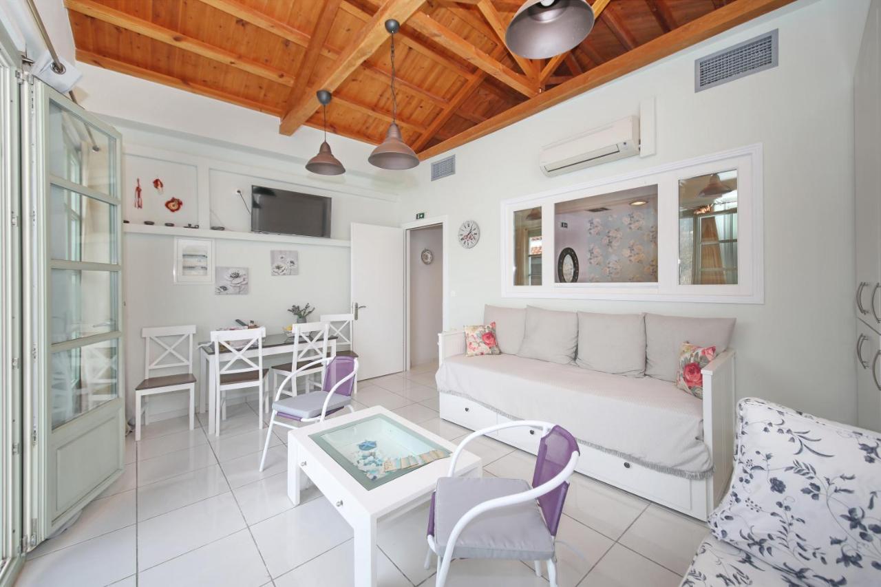 Port View Apartment *